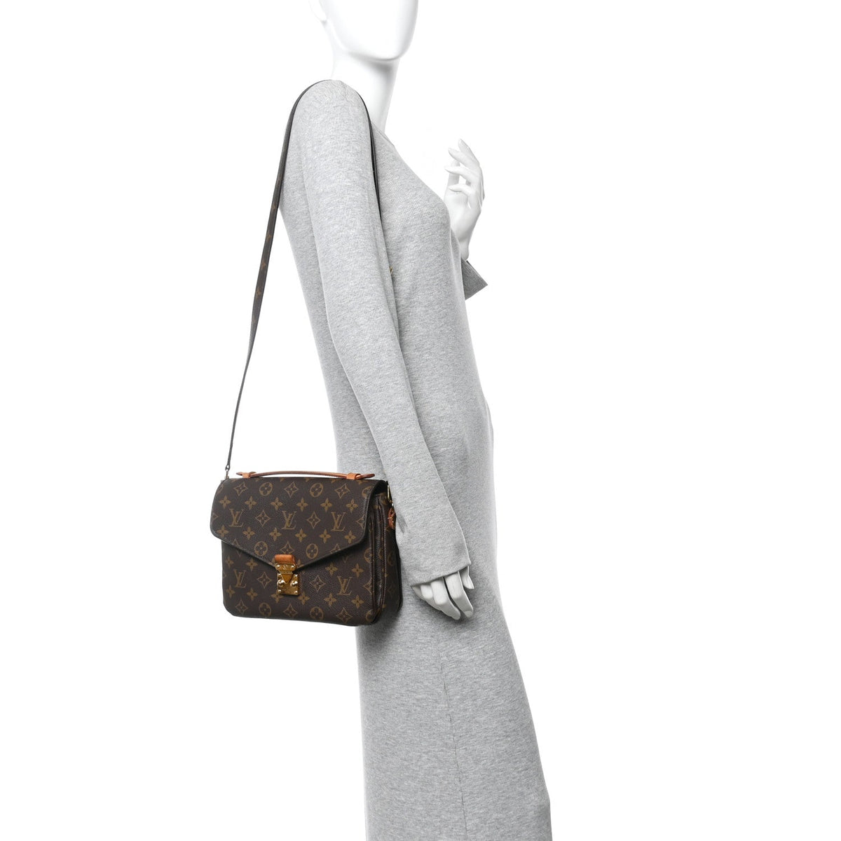 Monogram Pochette Metis