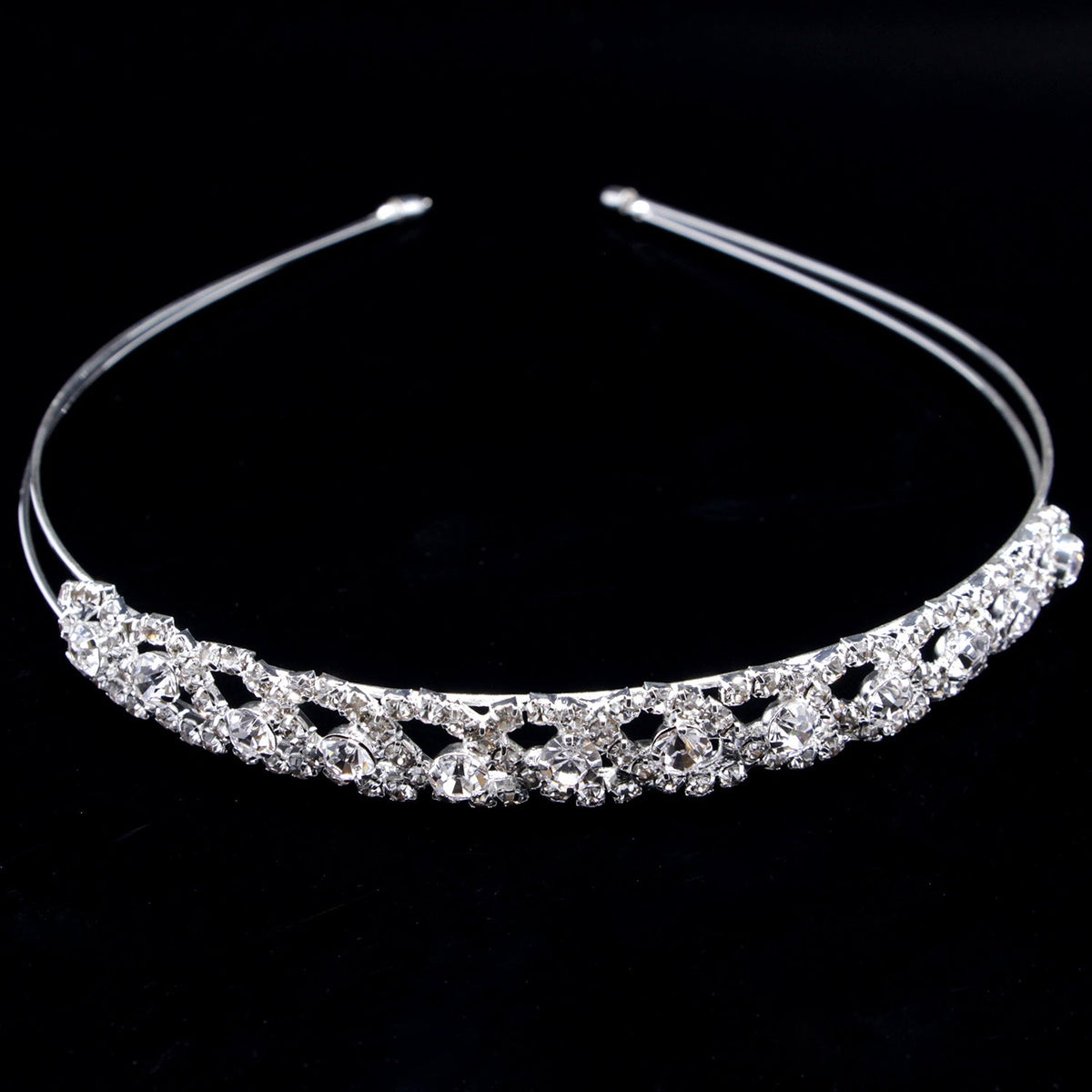 Elegant Pearl Embellished Headband for Brides