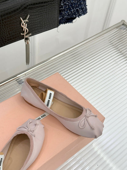 Miu Classic Bow Letter Ballet Flat Silver Pink Sheepskin 570998