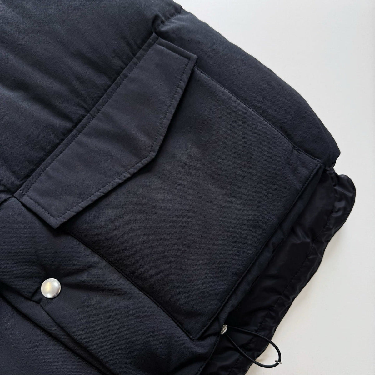 PRADA 25S DOWN VEST 358