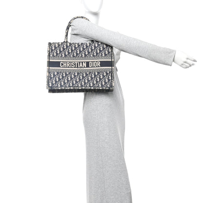 Oblique Medium Book Tote Blue Multicolor