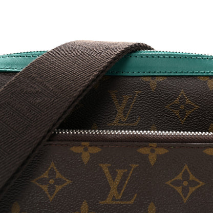Monogram Macassar Trio Messenger Borneo Green