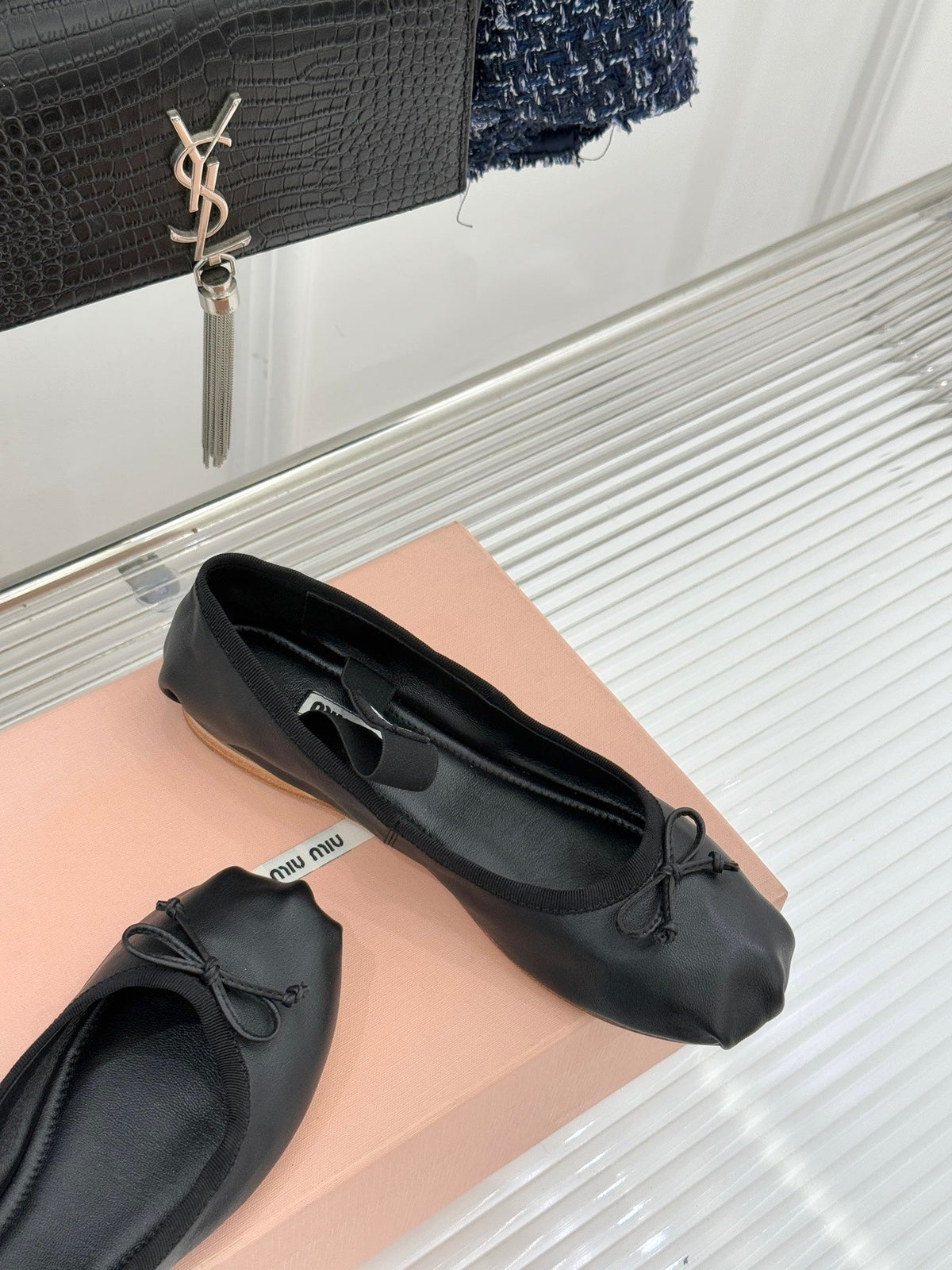 Miu Classic Bow Letter Ballet Flat Black Sheepskin 570999