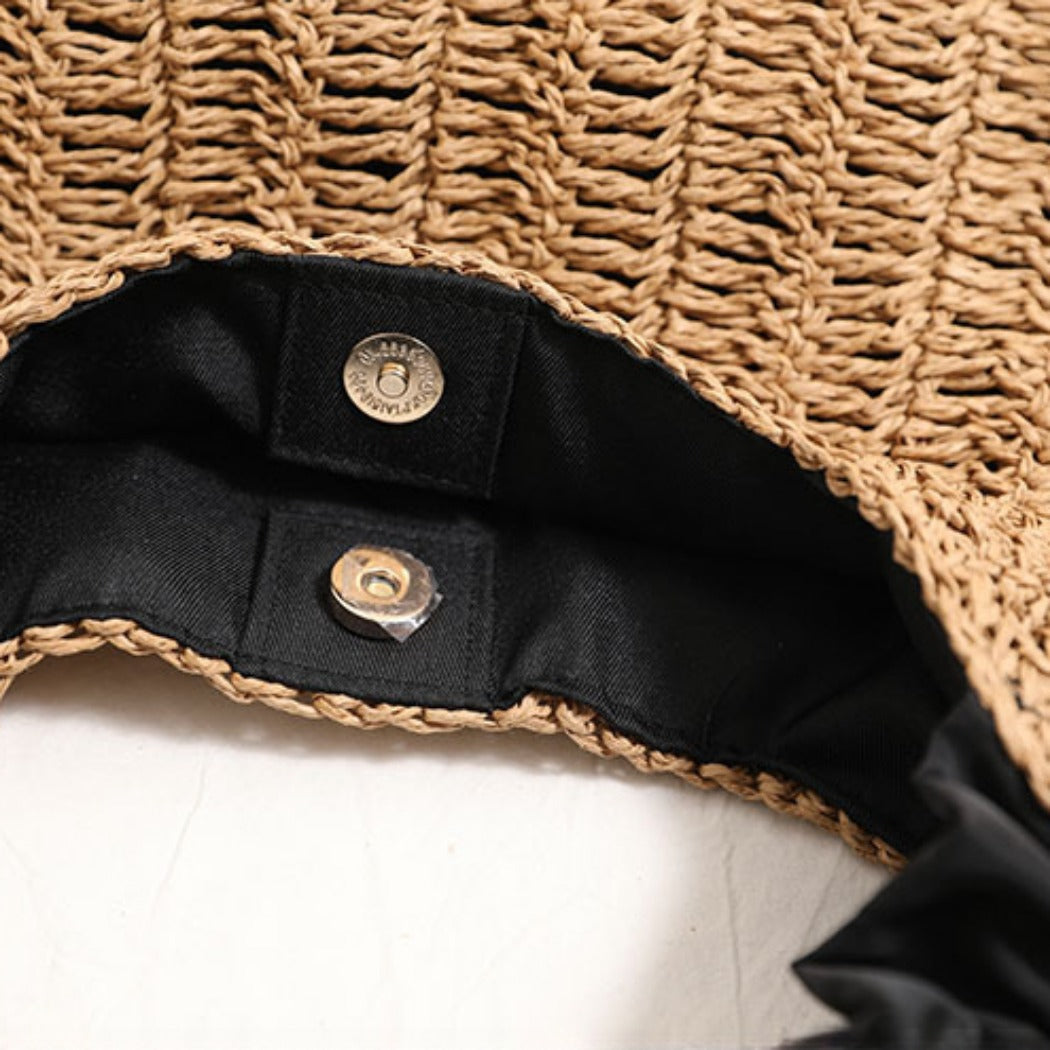 Cosbai - Ruffle Trim Crochet Sling Bag - Vintage &amp; Chic