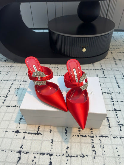 Manolo Satin Maidugura Mules 90mm Red Satin
