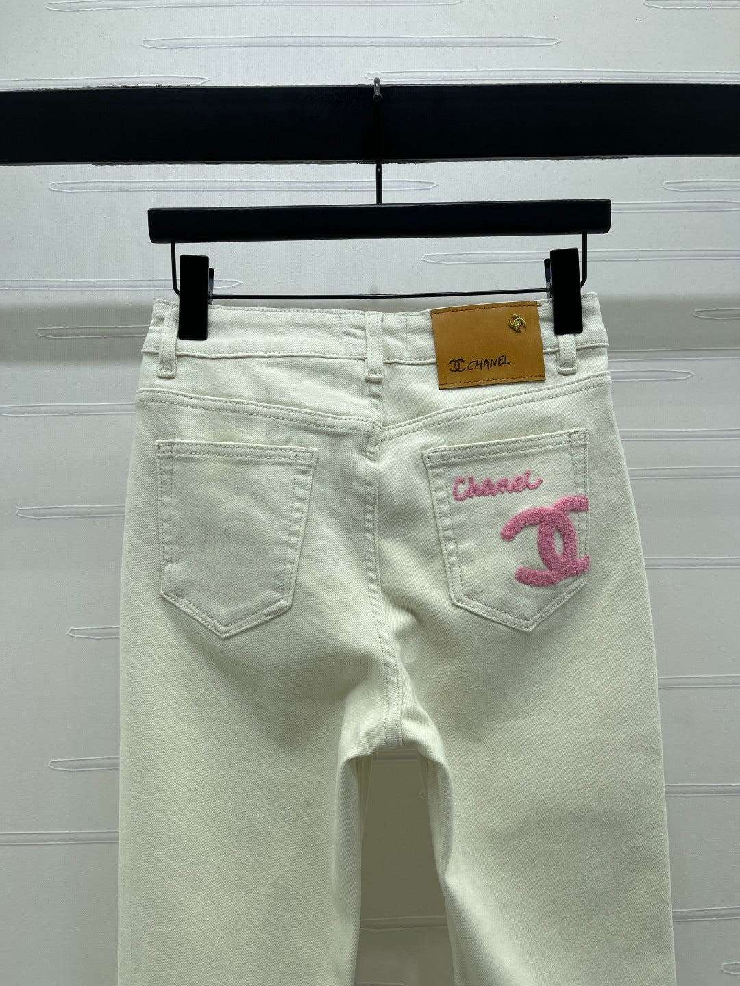 CC Slim-Fit Jeans White Pink Denim 343627