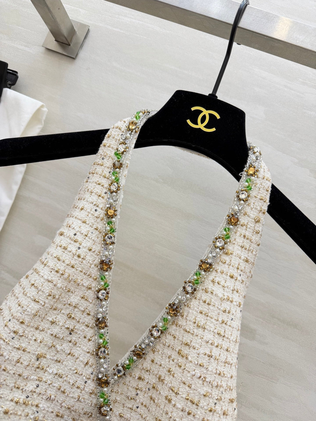 CC 26s Halter Vest White Tweed