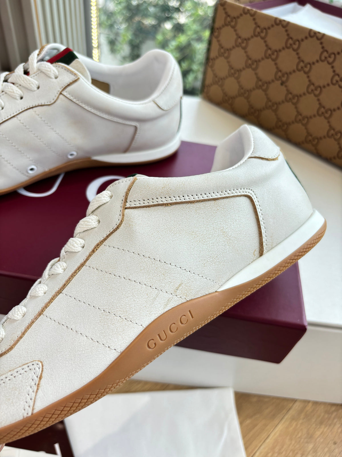 Gucci Shift Damen sneaker Varianten Schwarzes Off-White Leather 506839