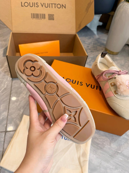 LV Sneakerina Light Khaki Pink Suede Fur 579934
