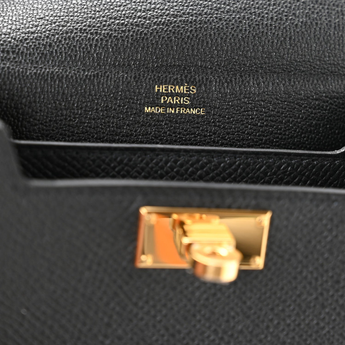 Epsom Kelly Multi Pocket Pochette To Go Black