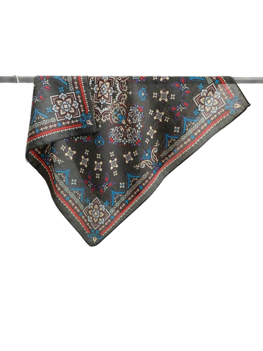 Scarvii - 27'' Retro Print Square Scarf - Classic &amp; Chic