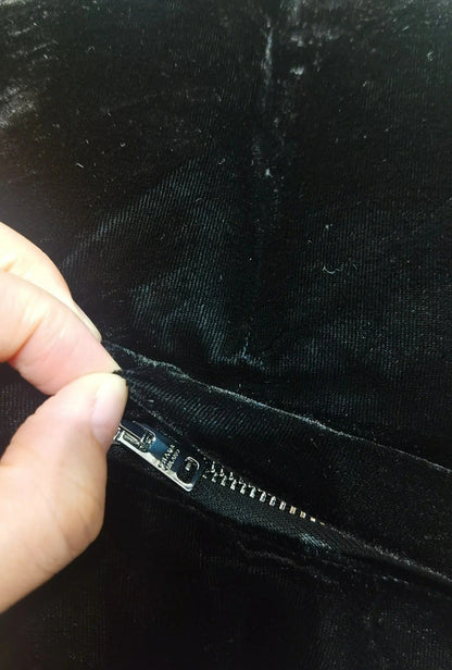 PRADA 25S VELVET VEST 572