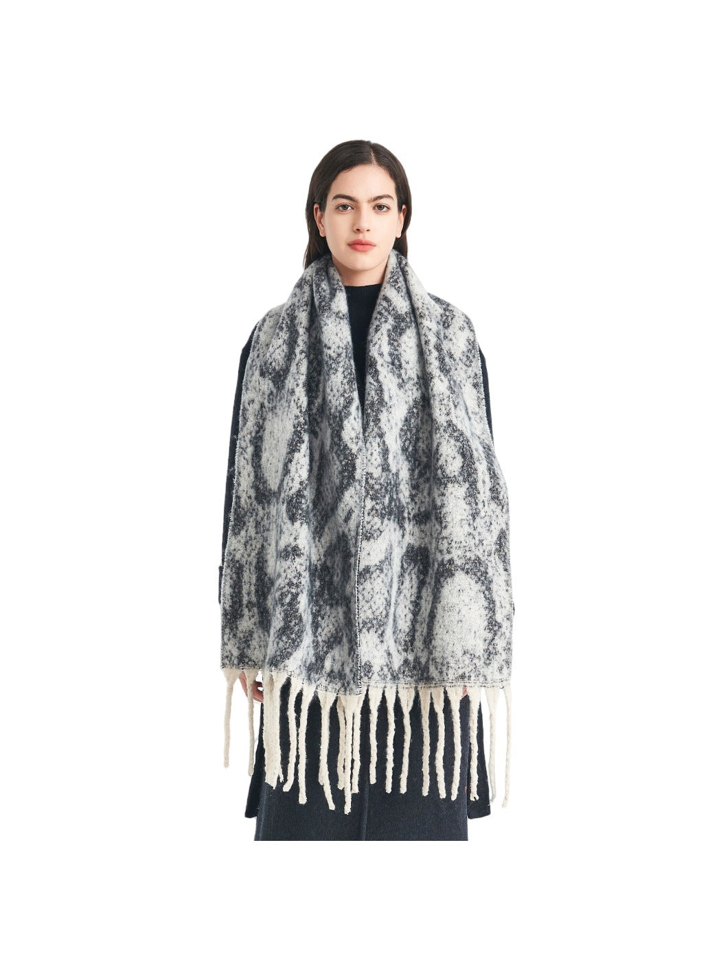 Scarvii - Winter Snake Printed Tassel Scarf