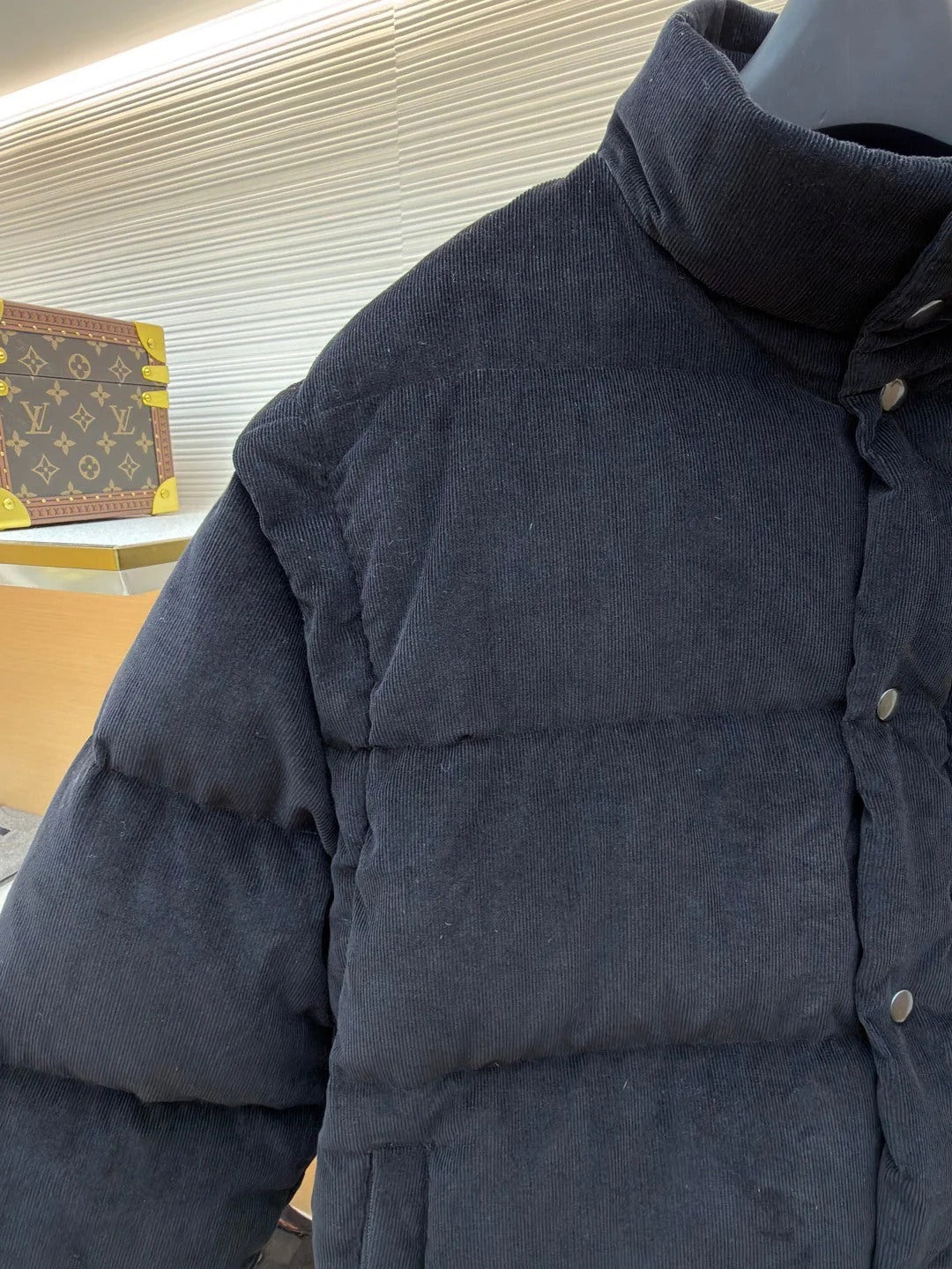 PRADA 25S VELVET PUFFER JACKET 458