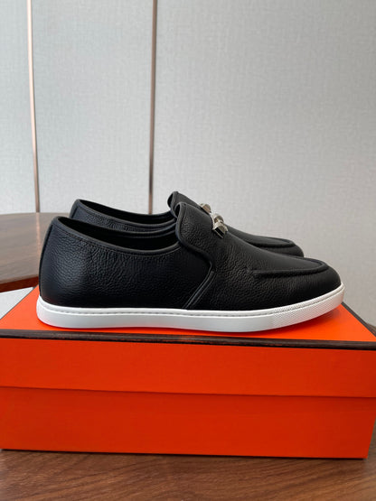 HM Jour Loafers Black Calfskin 579007