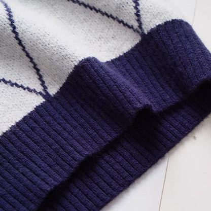 Sweet Heart Jacquard Crew Neck Knit Sweater