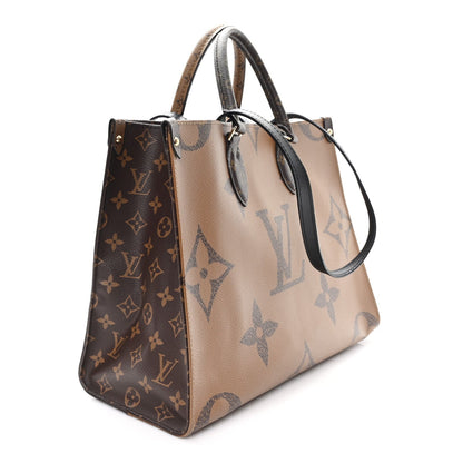 Reverse Monogram Giant Onthego MM