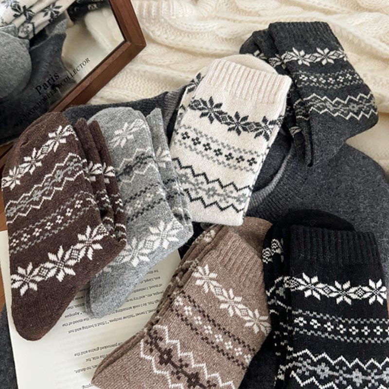 Vintage Snowflake Print Thicken Warm Crew Socks