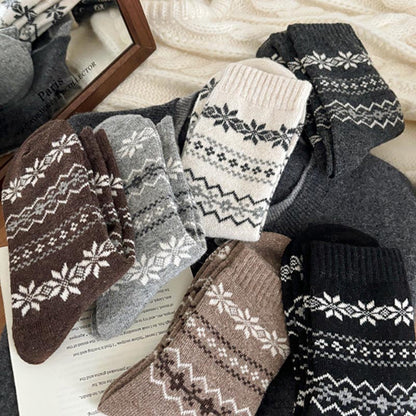 Vintage Snowflake Print Thicken Warm Crew Socks