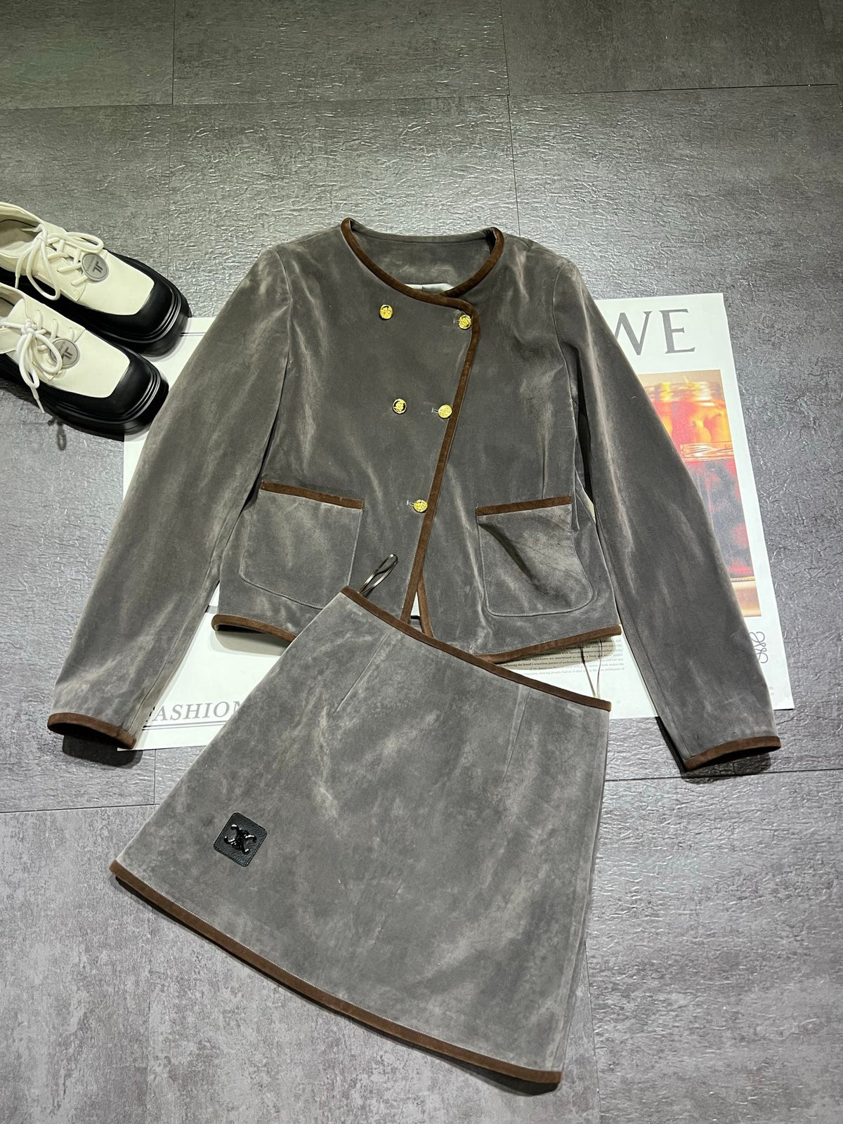 Celine 26ss Short Jacket + A-Line High-Waisted Skirt Set Gray in Suede 189584