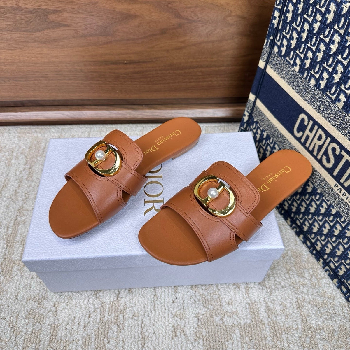 CD Montaigne Sandals Brown in Calfskin 598174