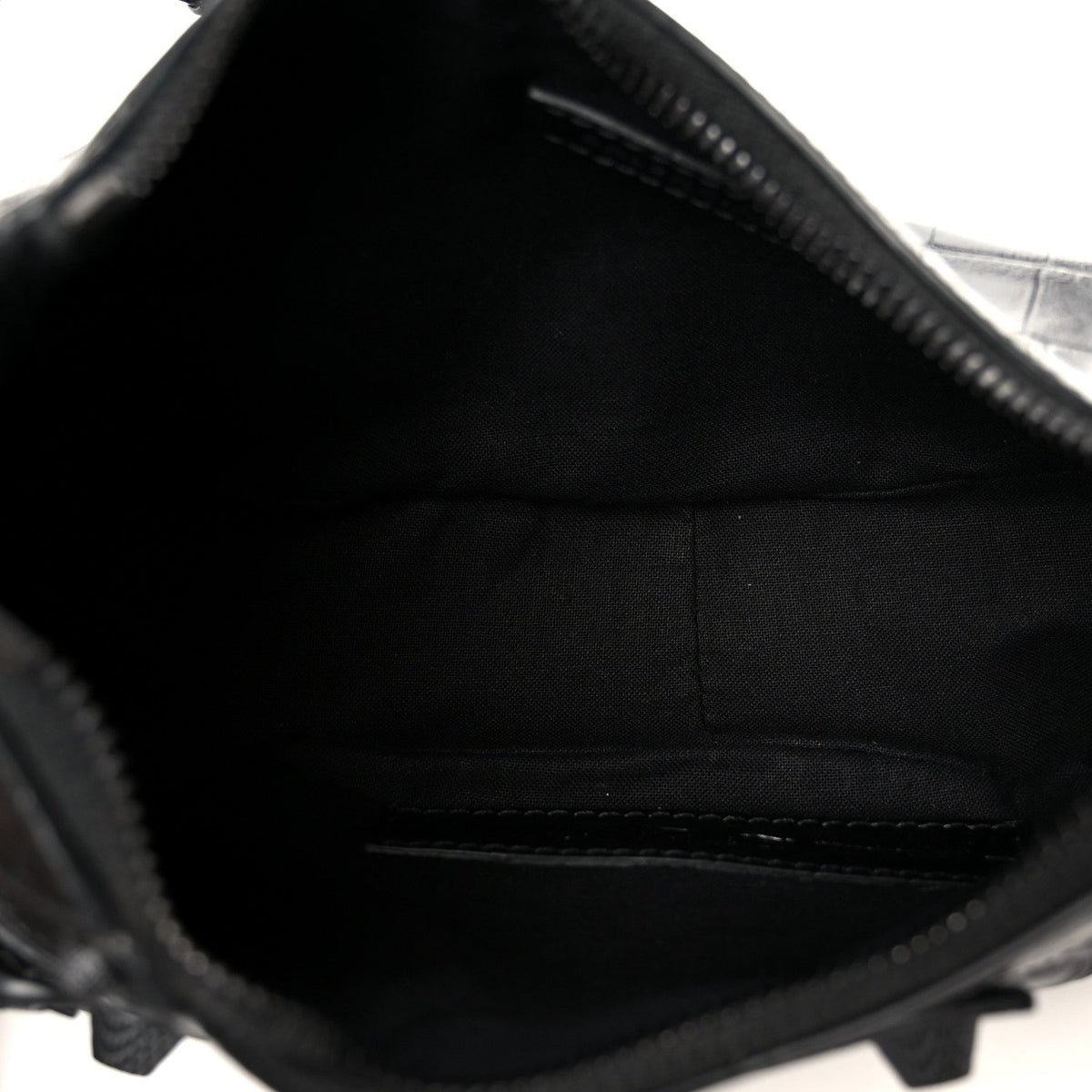 Extra Supple Calfskin Crocodile Embossed Monochrome Le Cagole Shoulder Bag XS Black