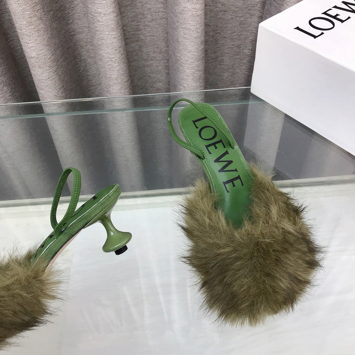 Loewe 25SS Fur-lined Mule 60 Green in Fox Fur 597438