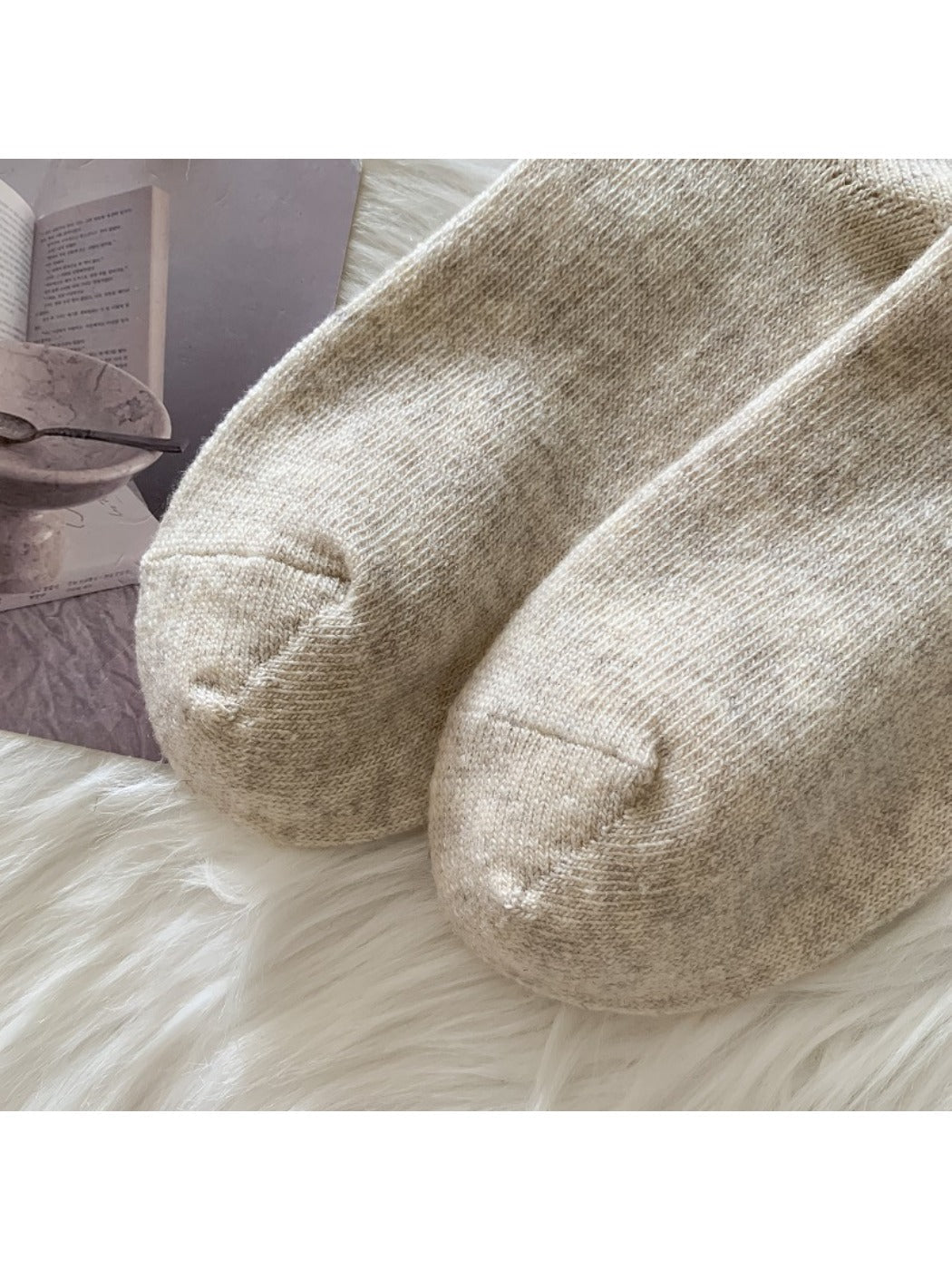 Rufia - Thickened Snowflake Patterned Mid-calf Socks – 4 Colors
