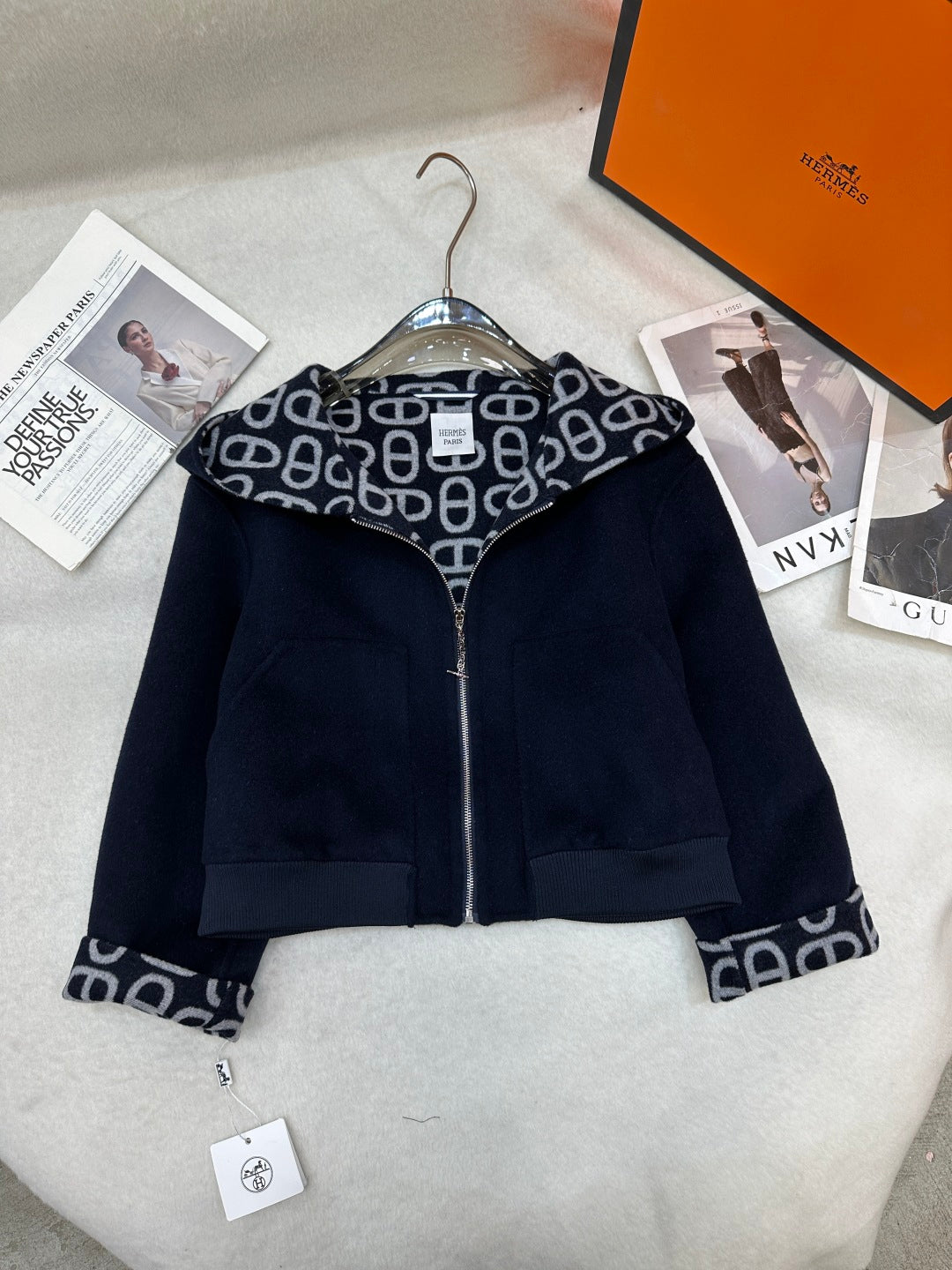 HM 25 Cashmere Cropped Coat 280337