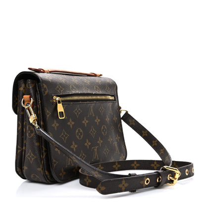 Monogram Pochette Metis