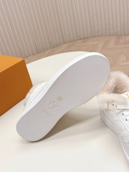 LV Stadium Sneaker White Brown Monogram Canvas Cowhide Wool 595426