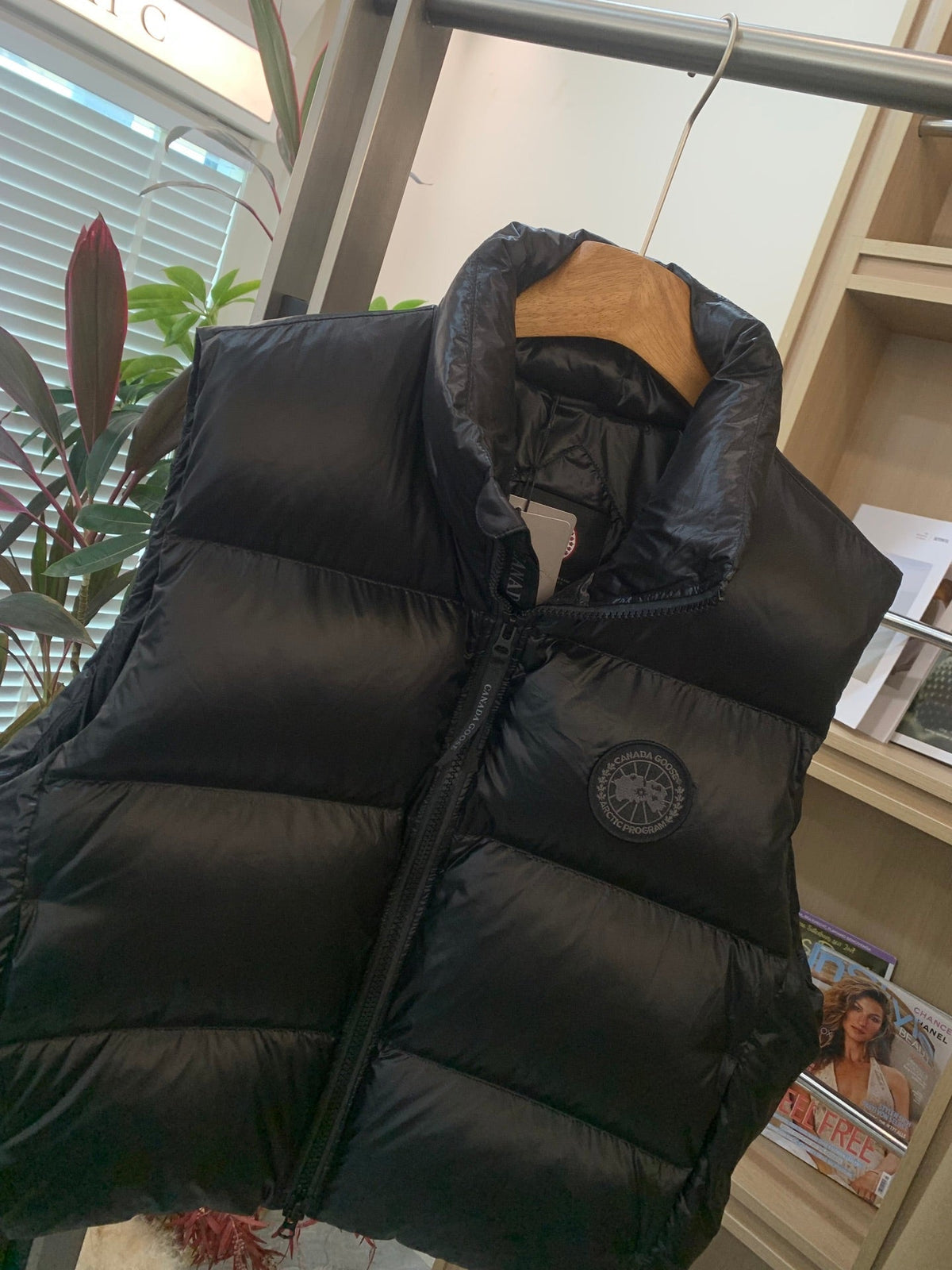 C. Goose Hooded Down Vest Black Polyester 0003