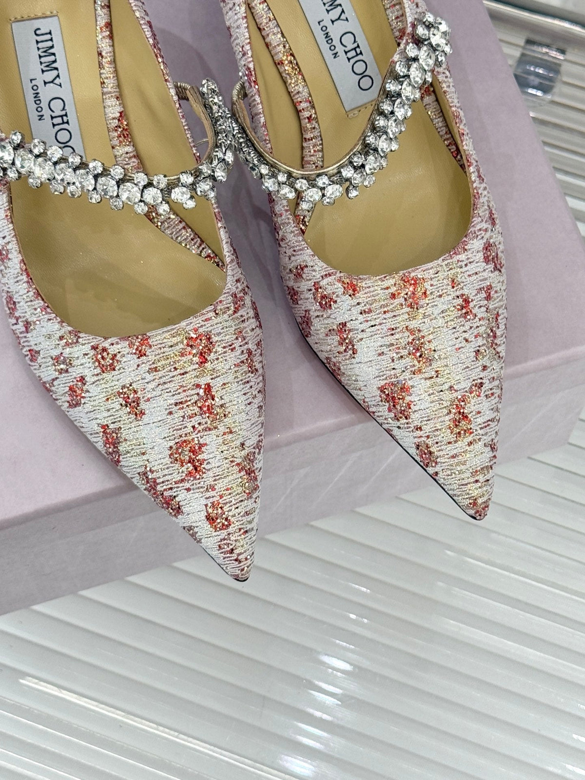 Jimmy Choo Classic Diamond Chain Point Toe High Heels Light Pink Sheepskin 573545