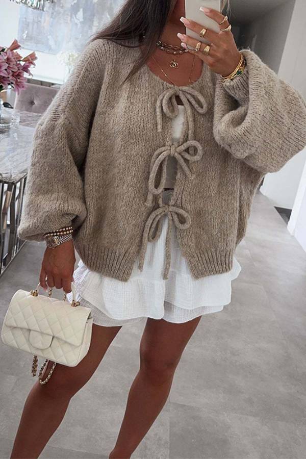 Stylish Solid Color Crew Neck Lace-up Sweater