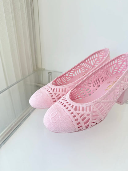 Chanel 26 Ladies 50 Ballet Flats Pink in Fabric 597341