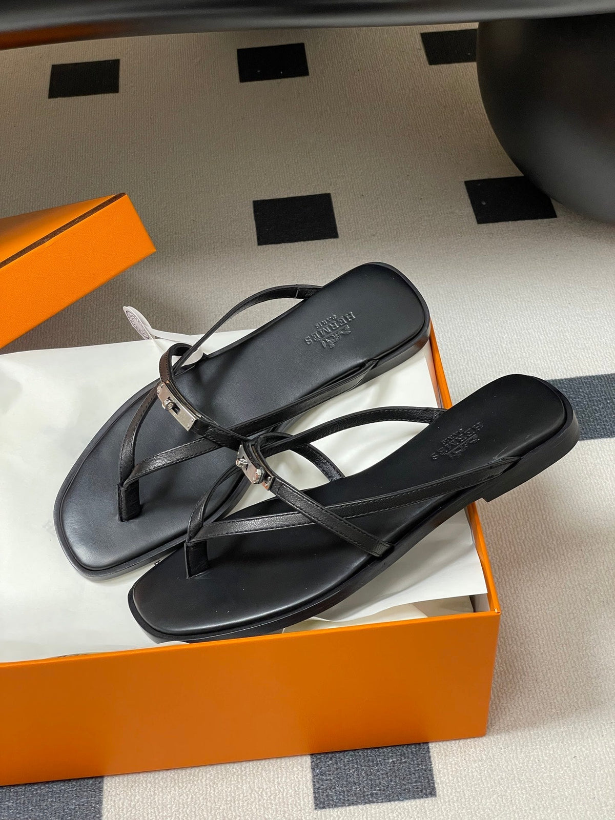 HM Miss Sandal Black in Calfskin 593826