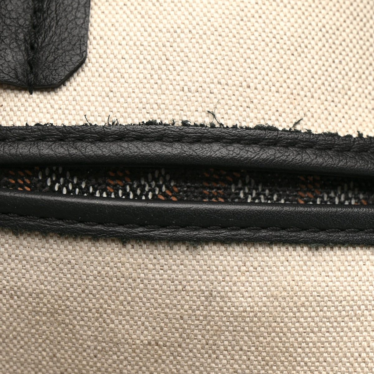 Goyardine Artois MM Black