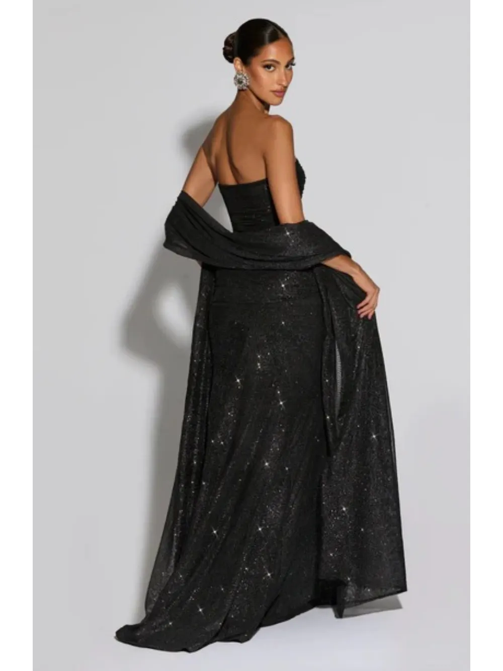 Anika Maxi Dress In Black