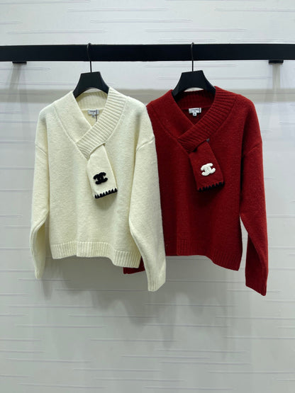 CHANEL 26 SCALF & V-NECK WHITE SWEATER 335372
