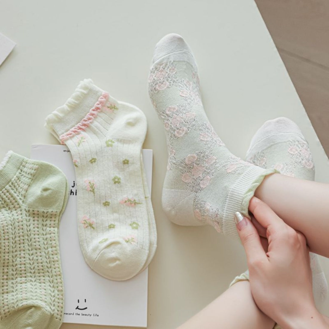 Rufia - Pastel Green &amp; Pink Summer Ankle Socks
