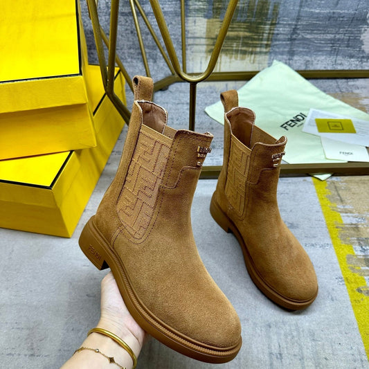 Fendi New Chelsea Boots Brown Calfskin 575416