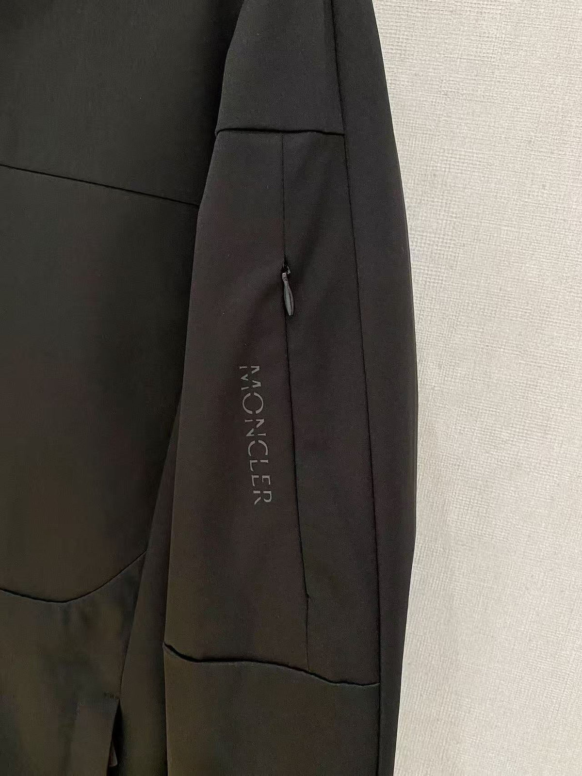 Moncler 2025 Hooded Jacket Black Nylon Down