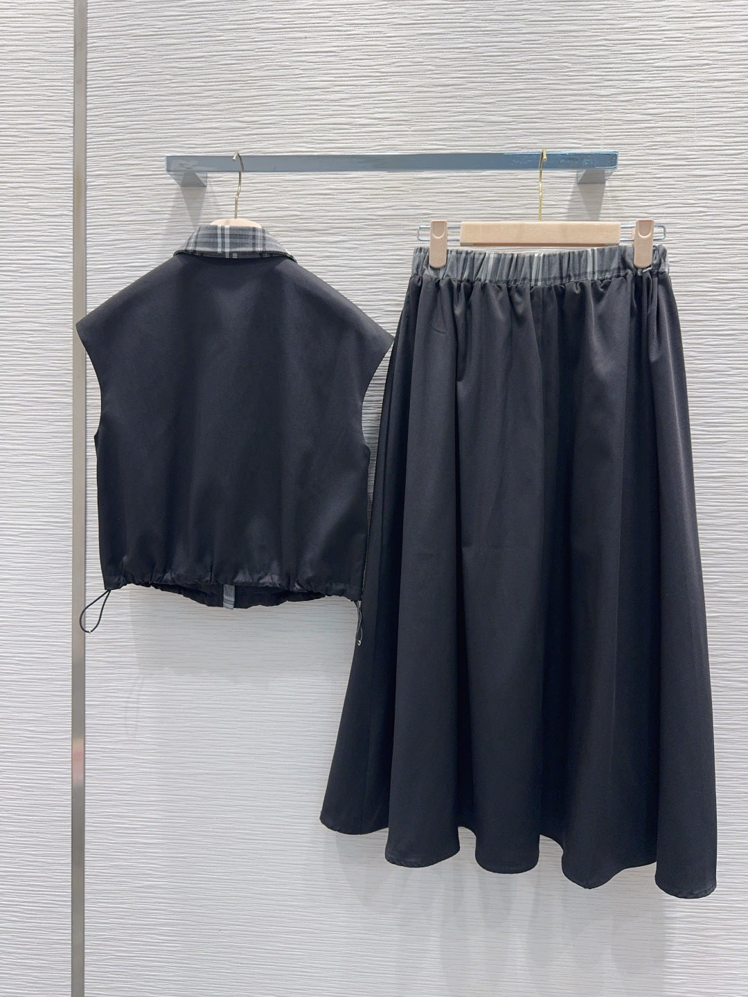 Miu SS26 Set Vest Midi Skirt Black Cotton Polyester 351262