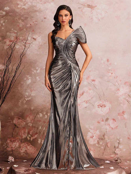 Coraline Elegant Pleated Maxi Dress