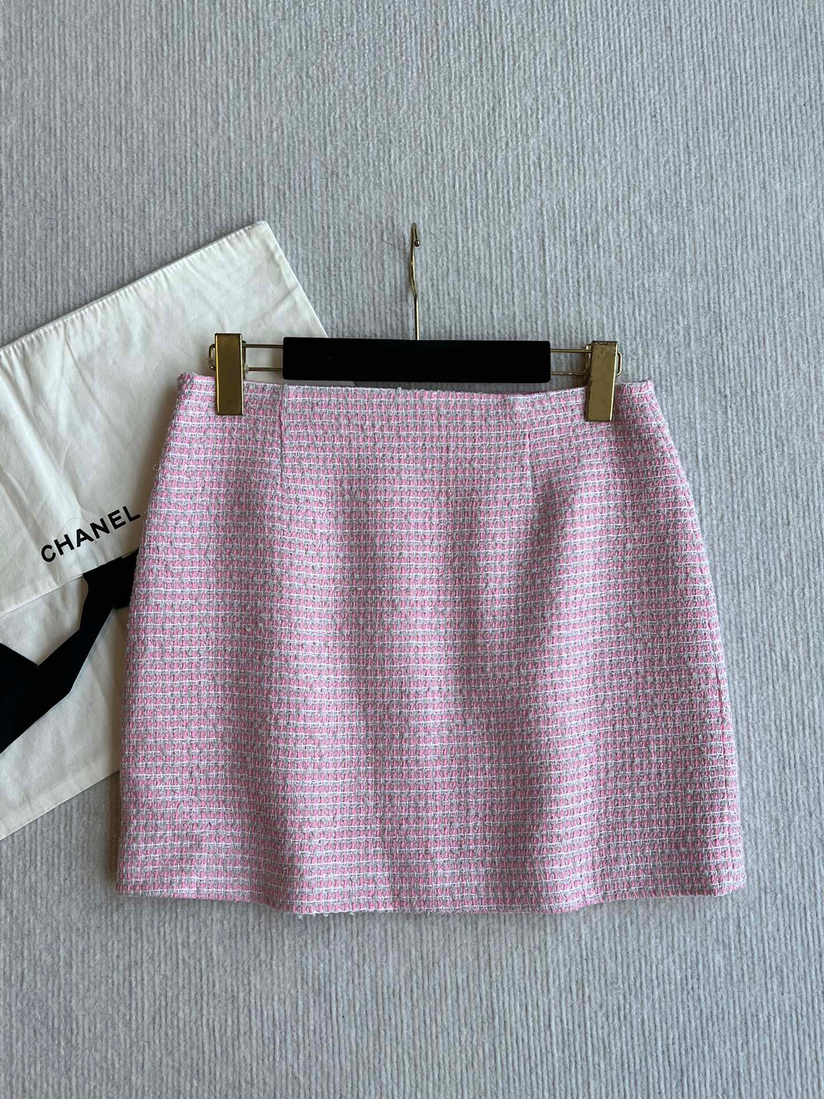 CC 25SS Lace-up Skirt Pink Sequins Tweed 235920