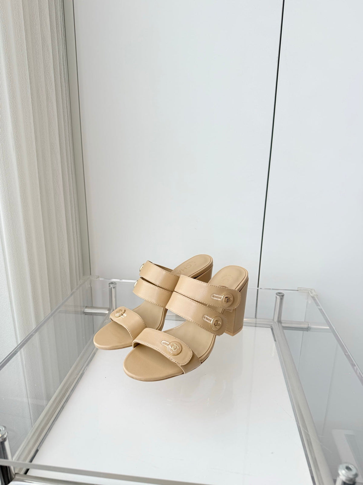 Chanel 26 Turnlock 85 Beige Sandal Mule in Lambskin 597394