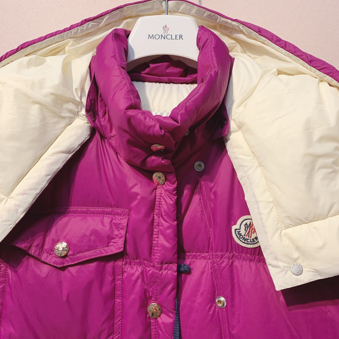 Moncler 25 Stand-up Collar Vest Polyester 296080