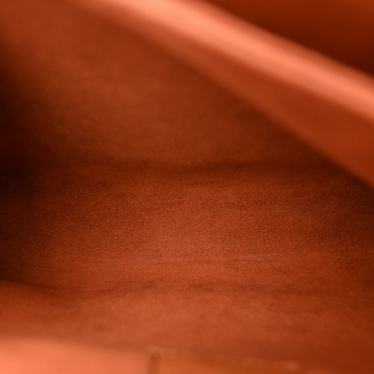 Grained Calfskin Lockme Oxford Cognac