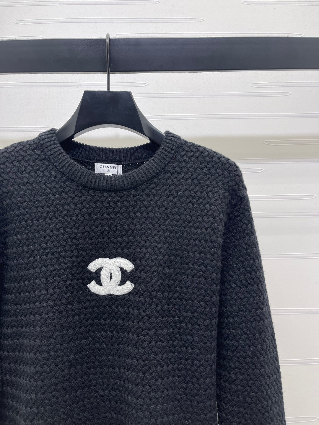 CHANEL 26 LOGO KNIT BLACK SWEATER 335407