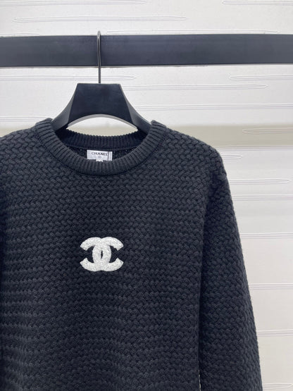 CHANEL 26 LOGO KNIT BLACK SWEATER 335407